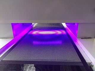 UVLED固化.jpg UVLED光固化設(shè)備.jpg